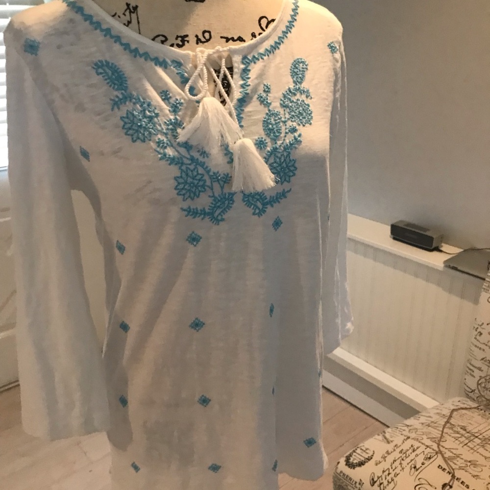 Talbots White Boho Long Sleeve Cotton Top. Woman’s Size Small